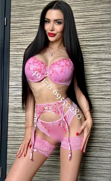 Angelica - Nur kurz! Südländische Schönheit mit heißen Popo & Lust auf dauerhaften, geilen Sex. NEU!